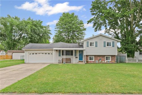 5895 Joanne Ct, North Ridgeville, OH, 44039-1737 | Card Image