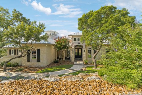 114 Eagle Dr, Boerne, TX, 78006-9439 | Card Image