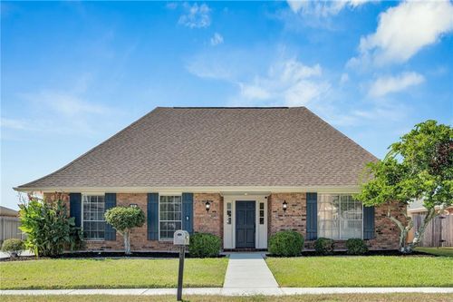 29 Platt St, Kenner, LA, 70065-1076 | Card Image