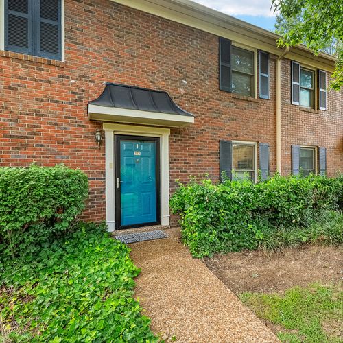 323 Westfield Dr, Nashville, TN, 37221-1408 | Card Image