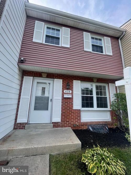 618 Yorkshire Dr, EDGEWOOD, MD, 21040-2220 | Card Image