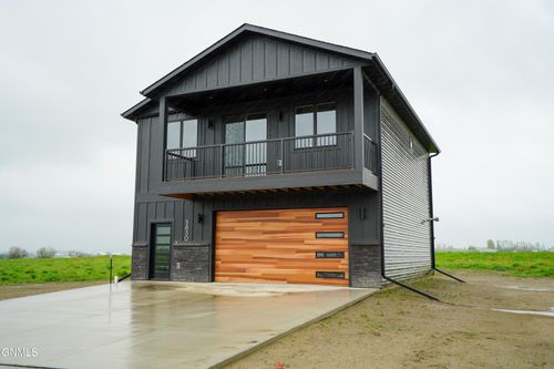 5830 28th Ave Se, Lincoln, ND, 58504 | Card Image