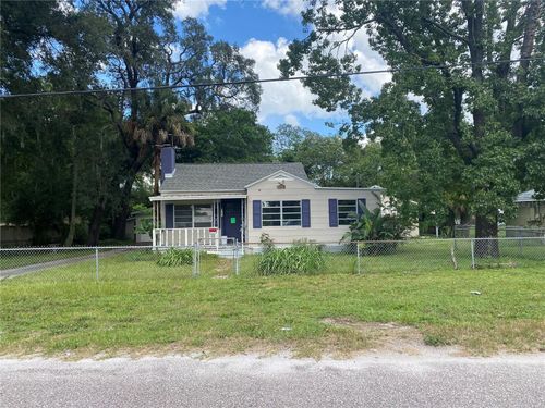 8701 N Willow Ave, TAMPA, FL, 33604-1147 | Card Image