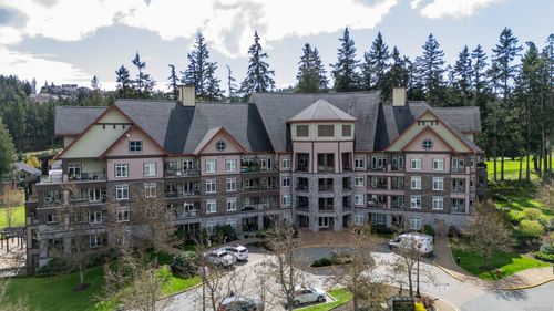 117-1395 Bear Mountain Pky, Victoria, BC, V9B0E1 | Card Image