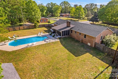868 Fieldstone Rd, Mooresville, NC, 28115-2732 | Card Image