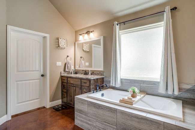 11035 Orchards Blvd, House other with 4 bedrooms, 3 bathrooms and null parking in Cleburne TX | Image 22