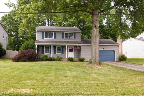 34 Centennial Dr, Poland, OH, 44514-1706 | Card Image