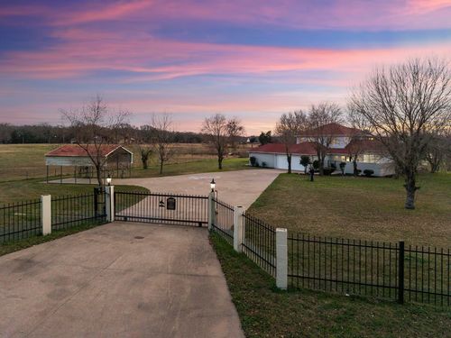 8862 County Road 4028, Kemp, TX, 75143-3582 | Card Image
