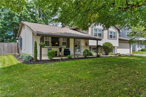 5892 Yorktown Ln, Austintown, OH, 44515-2209 | Card Image