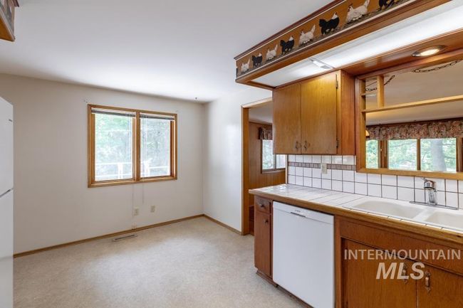 116 N Cleveland St, House other with 5 bedrooms, 2 bathrooms and 1 parking in Moscow ID | Image 12