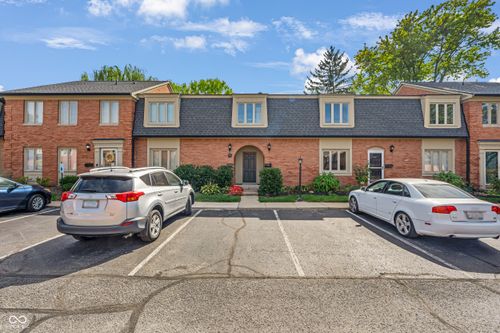 1151 Canterbury Sq S, Indianapolis, IN, 46260-2270 | Card Image