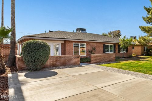 1115 W San Miguel Ave, Phoenix, AZ, 85013-1747 | Card Image