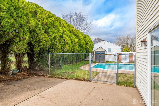 86 Bunker Hill Rd, House other with 3 bedrooms, 3 bathrooms and null parking in Lawrence NJ | Image 44
