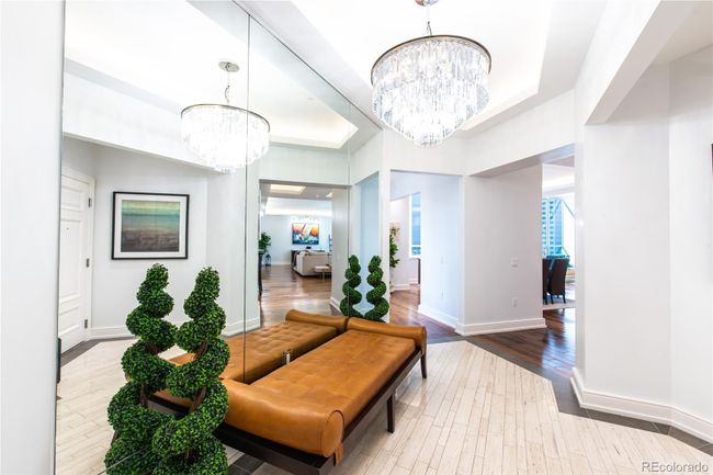 UNIT-1907 - 1891 Curtis St, Condo with 3 bedrooms, 4 bathrooms and 3 parking in Denver CO | Image 14
