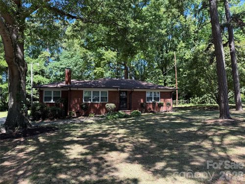 1662 Browns Ave, Charlotte, NC, 28208-2536 | Card Image