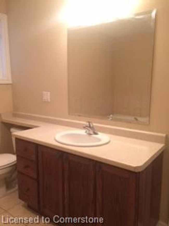 225 Park St S, Townhouse with 2 bedrooms, 0 bathrooms and 2 parking in Hamilton ON | Image 13