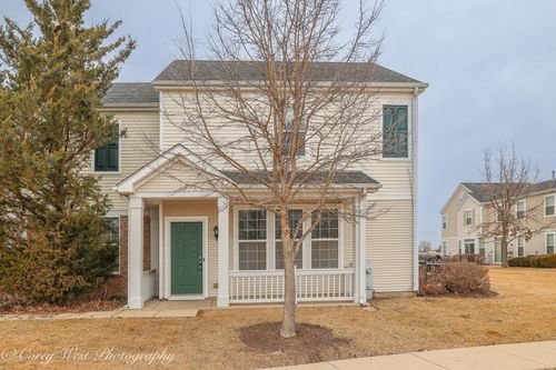 unit-a-201 Barrett Dr, Yorkville, IL, 60560-3142 | Card Image