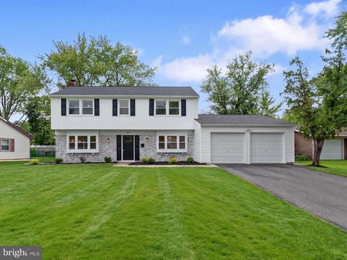 25 Eagen Ln, Willingboro, NJ, 08046-2301 | Card Image