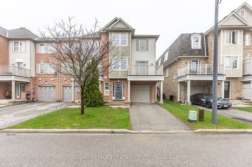 561 Speyer Cir, Milton, ON, L9T0Y1 | Card Image