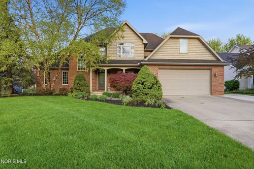 736 Parkview Dr, Findlay, OH, 45840-8639 | Card Image