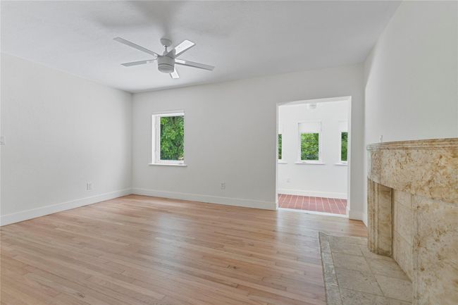 2356 Sw 16 Th Ave, Townhouse with 4 bedrooms, 3 bathrooms and null parking in Miami FL | Image 25