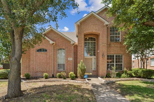 3212 Golden Springs Dr, Plano, TX, 75025-3924 | Card Image