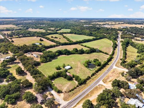 913 County Road 4232, Bonham, TX, 75418 | Card Image