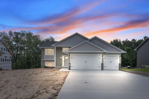 837 Sutherland St, SOMERSET, WI, 54025-7546 | Card Image
