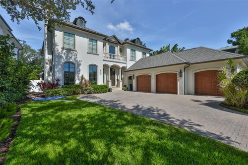629 Riviera Dr, Tampa, FL, 33606-3809 | Card Image