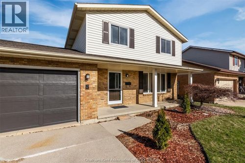 5 Turquoise Crt, Chatham, ON, N7M6G8 | Card Image