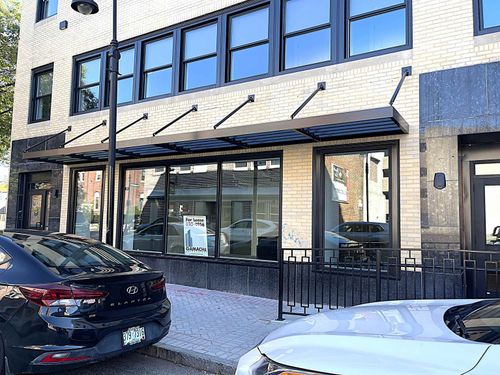 ste-111-25 Lowell St, Manchester, NH, 03101-1647 | Card Image