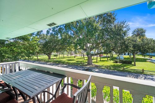 apt-7-421 S Lakeside Dr, Lake Worth Beach, FL, 33460-4655 | Card Image