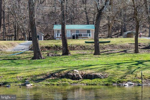 4551 Grove Hill River Rd, SHENANDOAH, VA, 22849-3322 | Card Image