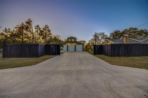 147 Cotton Franklin Rd, Gordonville, TX, 76245-2320 | Card Image