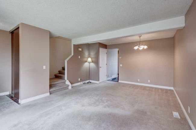 24 Erin Croft Green Se, Home with 3 bedrooms, 1 bathrooms and 2 parking in Calgary AB | Image 7