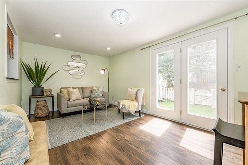 80-180 Marksam Rd, Guelph, ON, N1H8G6 | Card Image