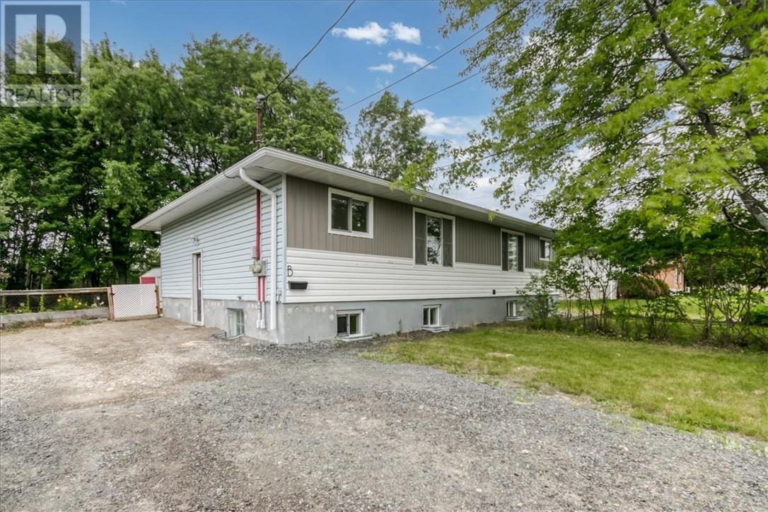 Residential in Greater Sudbury 3