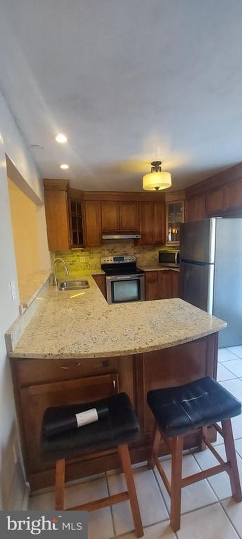 19278 Wheatfield Ter, GAITHERSBURG, MD, 20879-3151 | Card Image