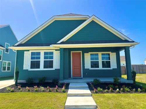 304 Branchwood Path, Taylor, TX, 76574-4551 | Card Image