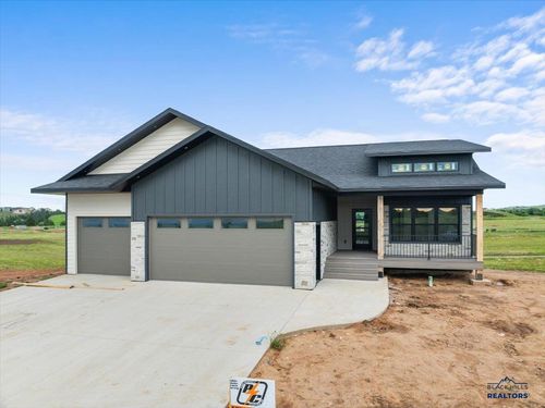 1493 Oak Crest Ct, Spearfish, SD, 57783 | Card Image
