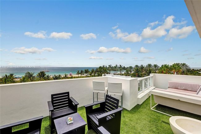 TWN4 - 50 S Pointe Dr, Condo with 4 bedrooms, 5 bathrooms and null parking in Miami Beach FL | Image 20