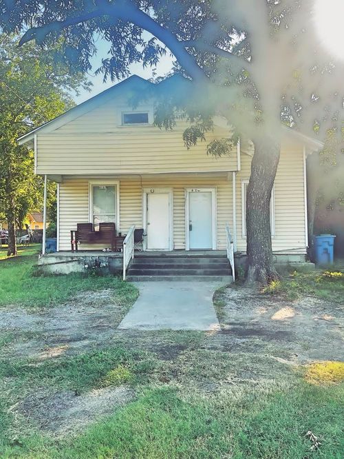 616 S 14th St, Corsicana, TX, 75110-7125 | Card Image