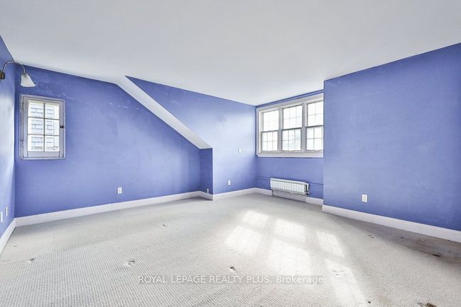 225 Glenrose Ave, House other with 4 bedrooms, 3 bathrooms and 4 parking in Toronto ON | Image 27