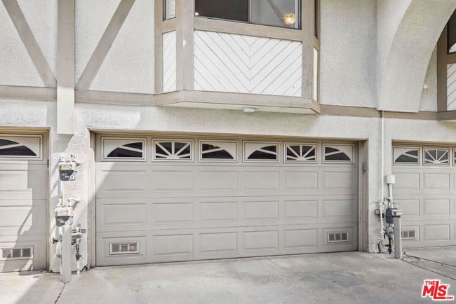 2 - 10229 Variel Ave, Condo with 3 bedrooms, 4 bathrooms and null parking in Chatsworth CA | Image 25