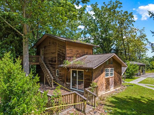 285 Vanover Ln, Jacksboro, TN, 37757-4331 | Card Image