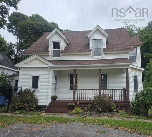 284 N Provost St, New Glasgow, NS, B2H2P1 | Card Image