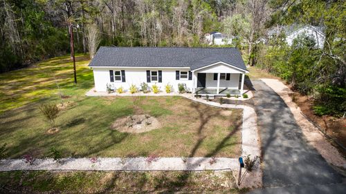 211 Water Wheel Dr, Ridgeville, SC, 29472-7623 | Card Image