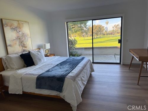 2 Flores, Irvine, CA, 92612-2604 | Card Image