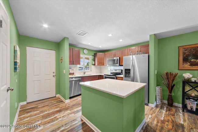 809 - 201 Saint Lucie Ln, Condo with 2 bedrooms, 2 bathrooms and null parking in Cocoa Beach FL | Image 7