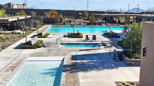 15946 Caterpillar Dr, Fontana, CA, 92336-5589 | Card Image